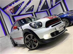 مینی کەنتری مان